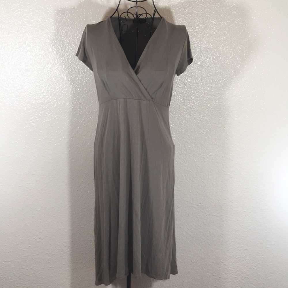 Eileen Fisher | Army Green Midi Dress